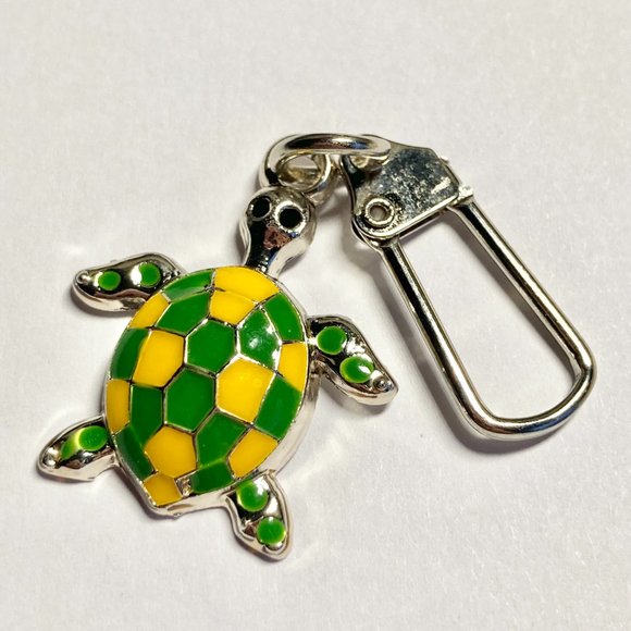 Sea Turtle Keychain Zipper Pull Purse Charm Backpack Yellow Green Silver Plated - Picture 3 of 7